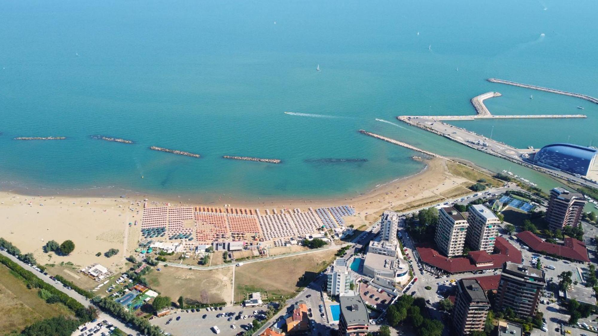 Casa San Bartolo - Pesaro Baia Flaminia Apartment Bagian luar foto